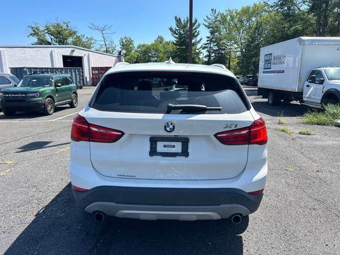 Used 2018 BMW X1 xDrive28i AWD/4WD image 6
