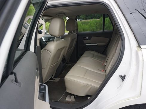 Used 2014 Ford Edge Limited w/ Driver Entry Package FWD image 13