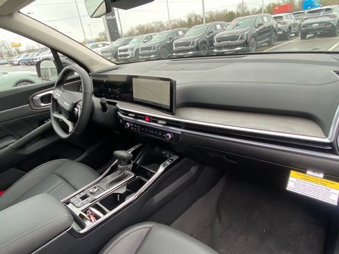 New 2026 Kia Sorento SX image 30