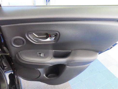 Used 2024 Honda HR-V EX-L image 32