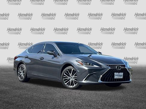 Used 2024 Lexus ES 350 w/ Premium Package FWD image 2