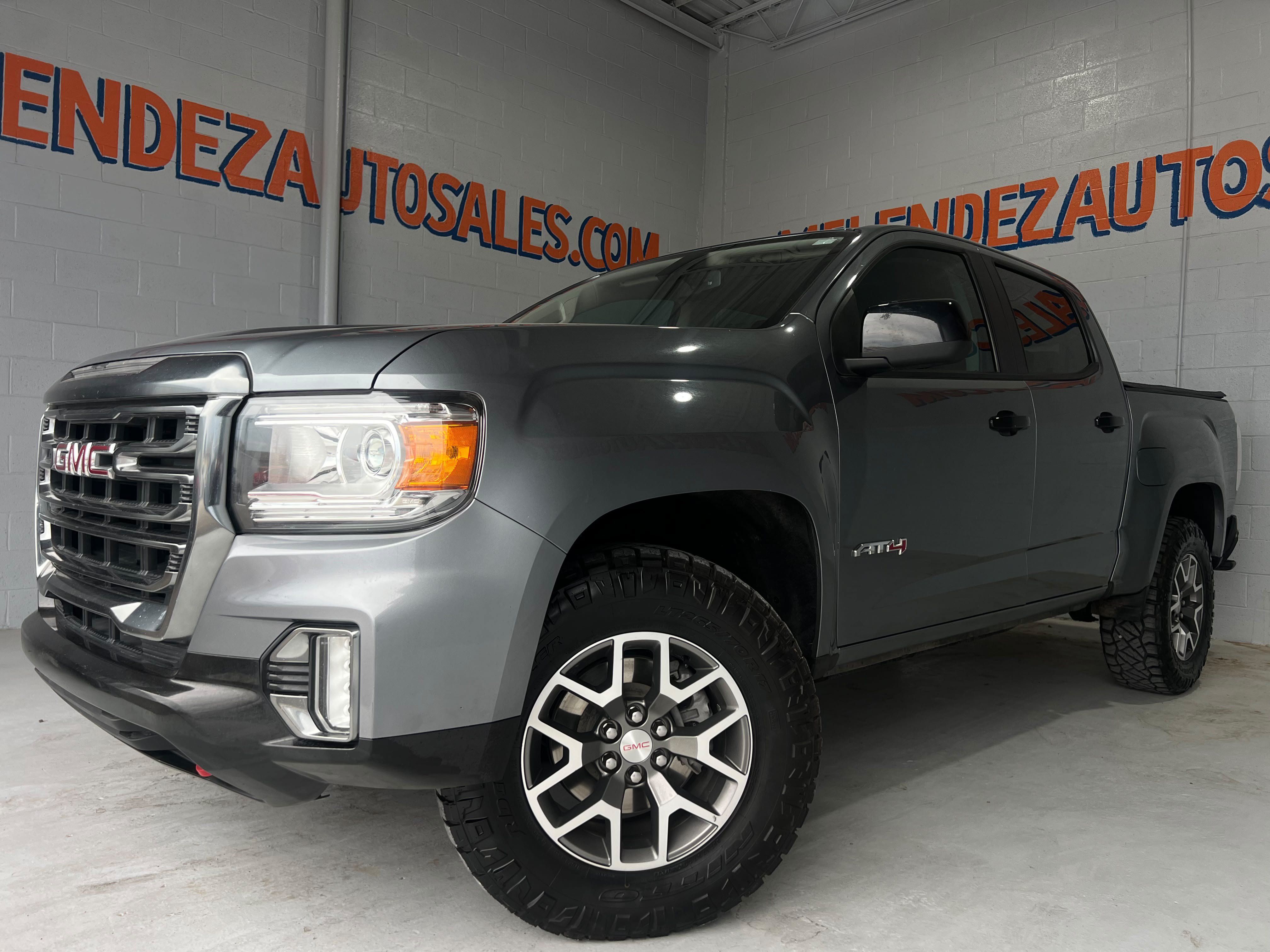 Used 2022 GMC Canyon AT4 w/ Trailering Package AWD/4WD image 1