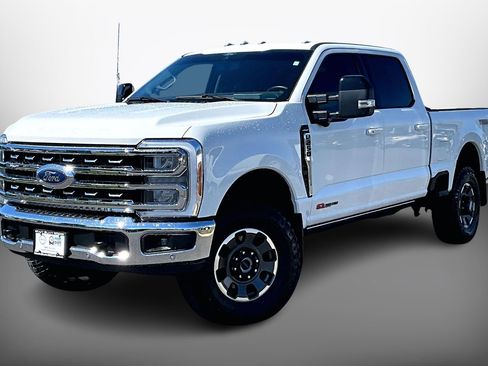 Used 2024 Ford F250 Lariat w/ Lariat Ultimate Package AWD/4WD image 1