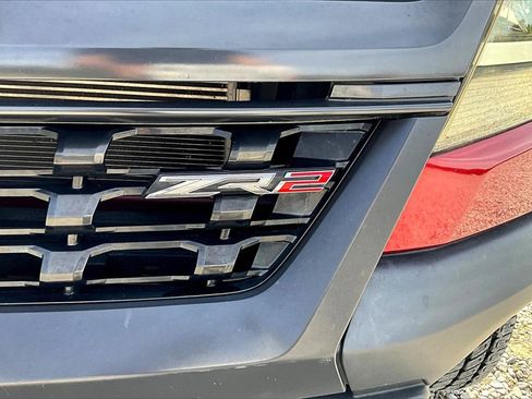 Used 2018 Chevrolet Colorado ZR2 image 8