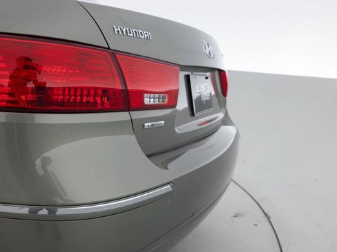 Used 2010 Hyundai Sonata Limited FWD image 16