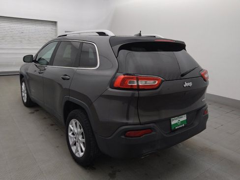 Used 2017 Jeep Cherokee Latitude image 5