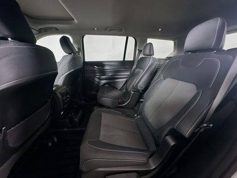 Used 2023 Jeep Grand Cherokee L Laredo w/ Luxury Tech Group I image 28