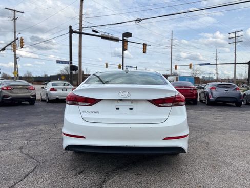 Used 2018 Hyundai Elantra SEL image 4