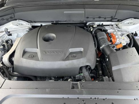 Used 2022 Volvo XC90 T8 Inscription image 13