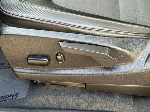 Used 2022 GMC Canyon AT4 w/ Driver Alert Package image 31