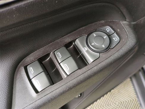 Certified 2020 Chevrolet Equinox LT w/ Driver Convenience Package image 21