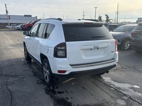 Used 2016 Jeep Compass High Altitude image 7