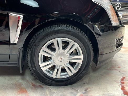 Used 2014 Cadillac SRX Luxury w/ Driver Awareness Package FWD image 33