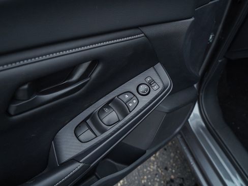 New 2025 Nissan Sentra S image 15