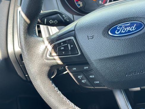 Used 2017 Ford Focus RS AWD/4WD image 27