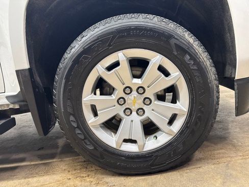 Used 2018 Chevrolet Colorado LT w/ LT Convenience Package RWD image 42