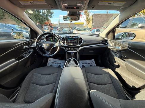 Used 2016 Chevrolet Volt LT w/ Comfort Package image 14