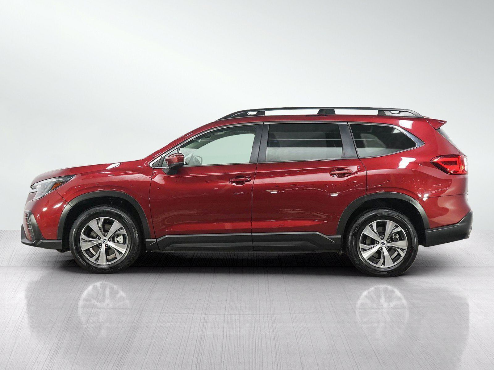 Used 2024 Subaru Ascent Premium w/ Convenience Package AWD/4WD image 2