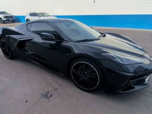 Used 2023 Chevrolet Corvette Stingray w/ Battery Protection Package image 2