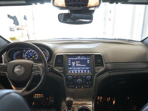 Used 2018 Jeep Grand Cherokee High Altitude AWD/4WD image 21
