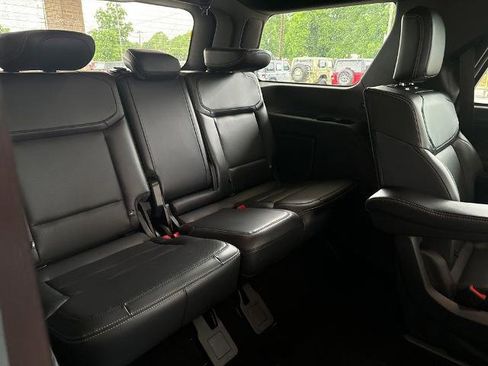 Certified 2025 Ford Expedition Platinum w/ Stealth Performance Package AWD/4WD image 26