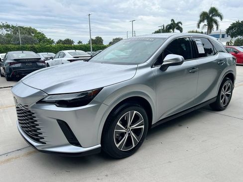 Certified 2025 Lexus RX 350 FWD w/ Technology Package image 3