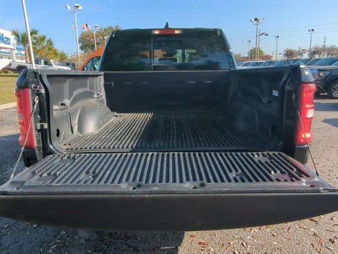Used 2025 RAM 1500 Laramie AWD/4WD image 11