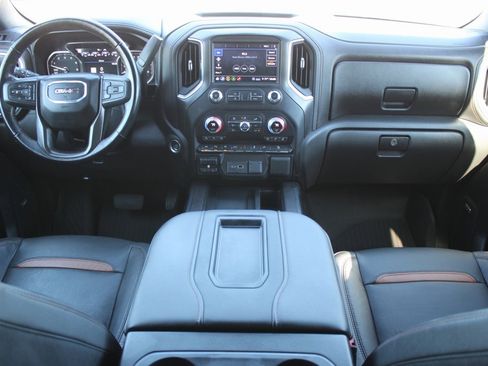 Used 2020 GMC Sierra 1500 AT4 w/ AT4 Premium Package image 8