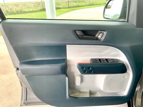 Used 2023 Ford Maverick XLT FWD image 13