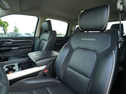 Used 2022 RAM 1500 Laramie AWD/4WD image 39