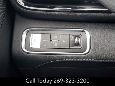 New 2026 Buick Enclave Avenir w/ Super Cruise Package image 18