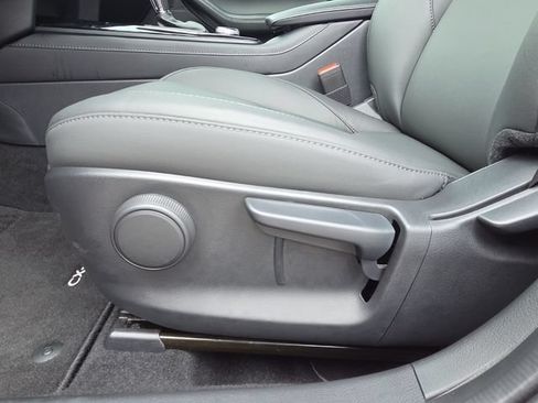 Certified 2025 MAZDA CX-30 AWD 2.5 S w/ Select Sport Pkg image 12