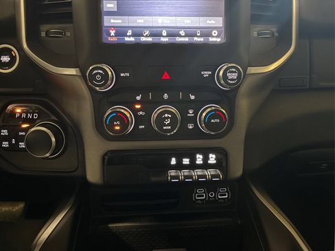 Used 2020 RAM 1500 Big Horn AWD/4WD image 31