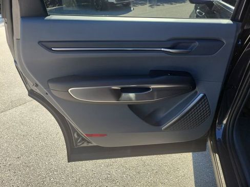 Certified 2026 Kia EV9 Light image 10