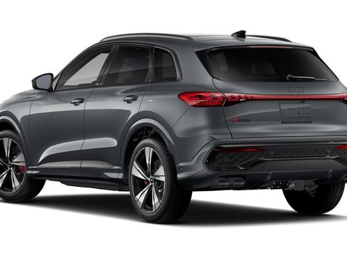 Certified 2026 Audi SQ5 Premium Plus AWD/4WD image 2