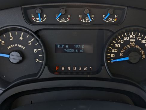 Used 2013 Ford F150 STX image 10