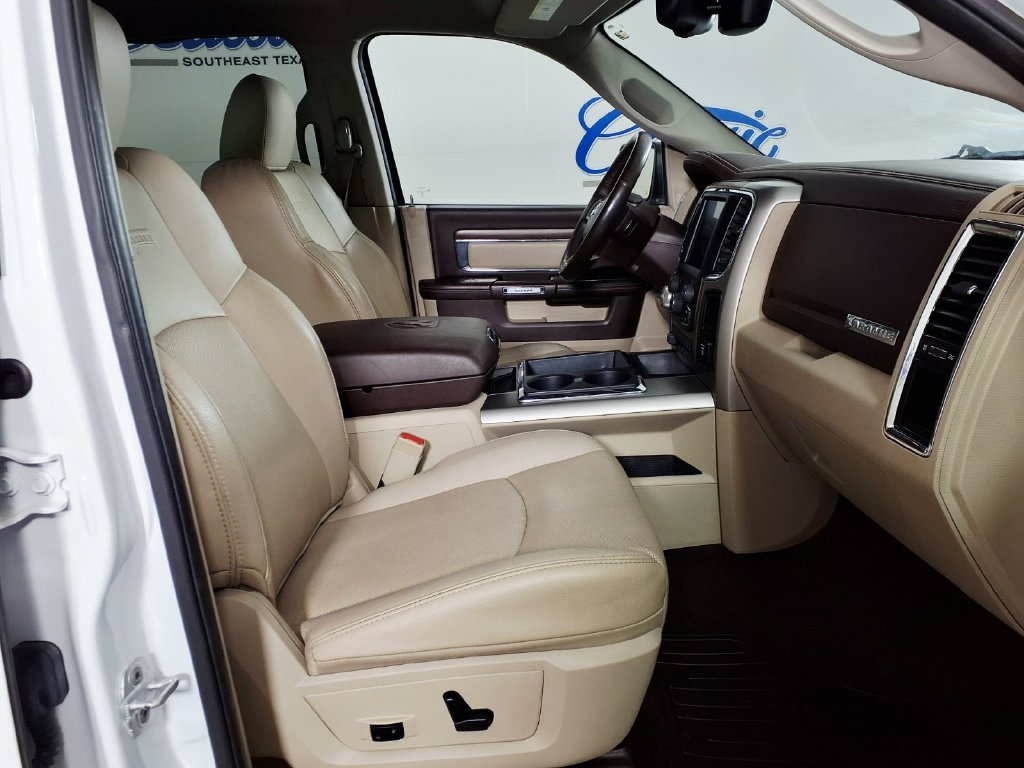 Used 2014 RAM 1500 Laramie w/ Convenience Group AWD/4WD image 11