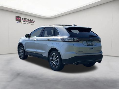 Used 2017 Ford Edge Titanium w/ Equipment Group 302A AWD/4WD image 7