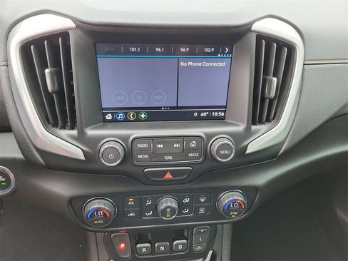 Used 2018 GMC Terrain SLT w/ LPO, Cargo Package image 33