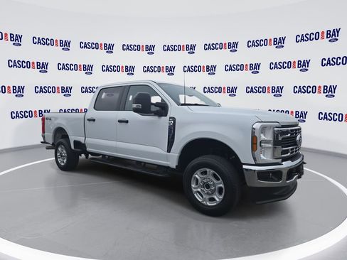 Used 2025 Ford F250 XLT w/ Snow Plow Prep Package AWD/4WD image 1