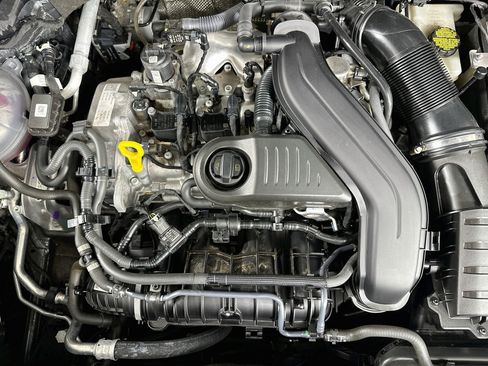 Used 2023 Volkswagen Taos S w/ Driver Assistance Package FWD image 30