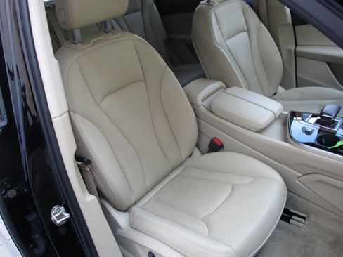 Used 2018 Audi Q7 3.0T Prestige w/ Prestige Package image 25