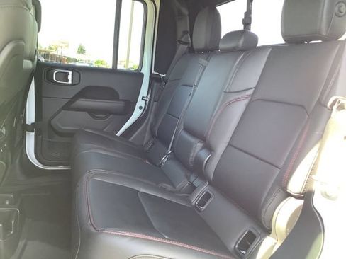 New 2026 Jeep Gladiator Rubicon AWD/4WD image 25