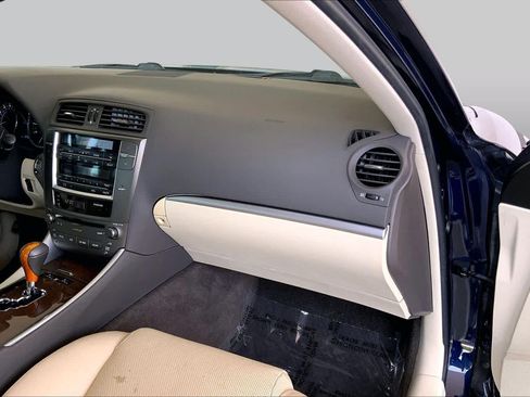 Used 2012 Lexus IS 250 w/ Premium Pkg Value Edition RWD image 18