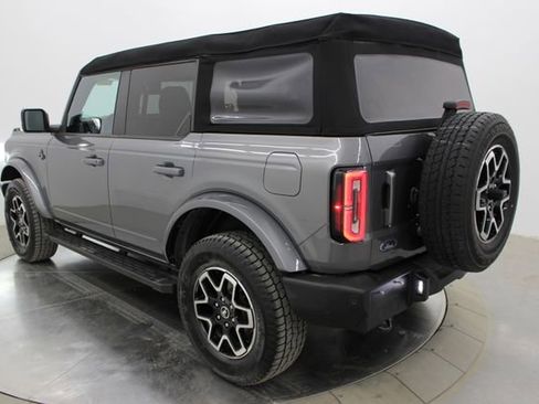 Used 2023 Ford Bronco Outer Banks AWD/4WD image 42