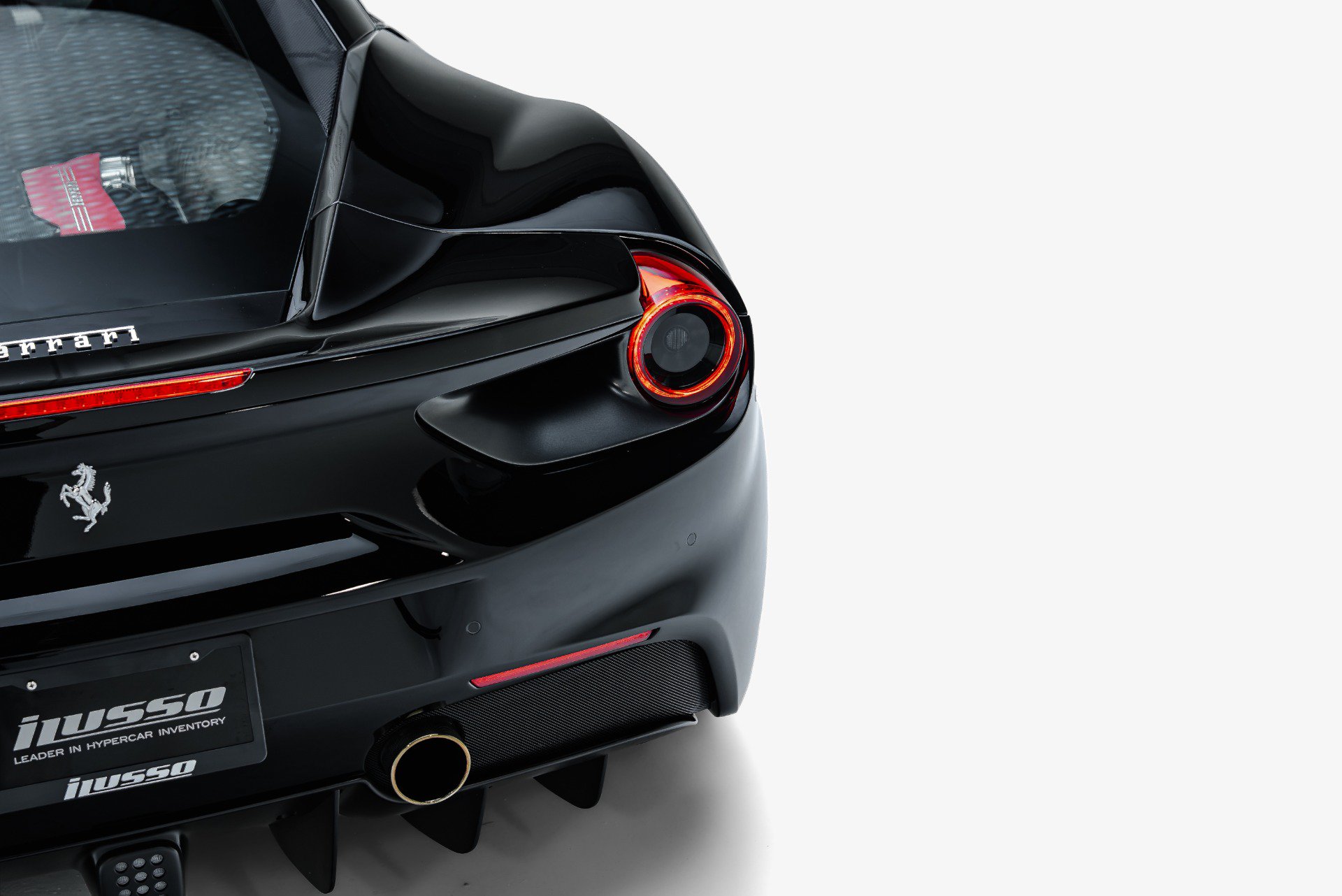 Used 2016 Ferrari 488 GTB RWD image 28