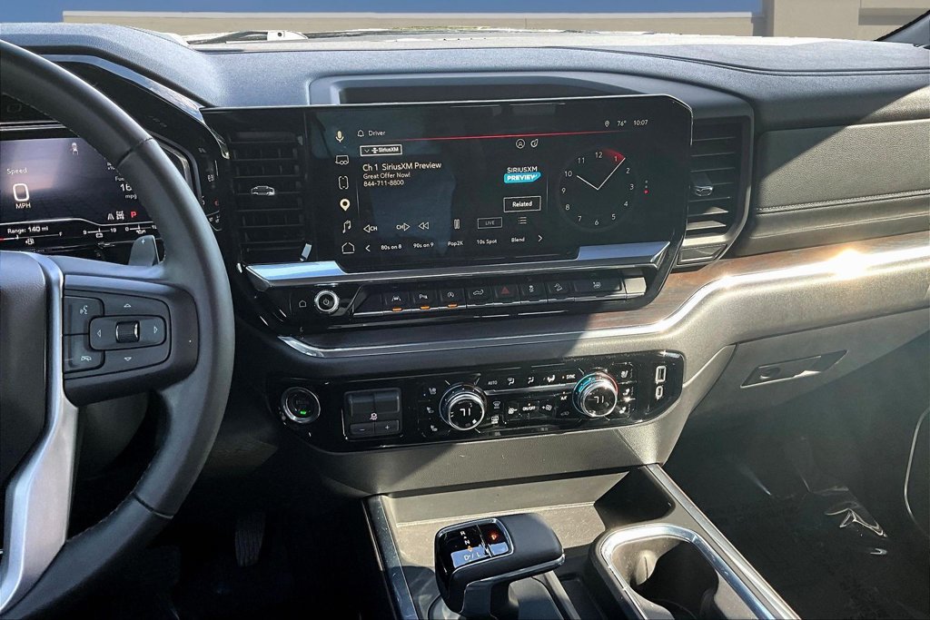 Used 2025 GMC Sierra 1500 SLT w/ SLT Premium Package AWD/4WD image 12