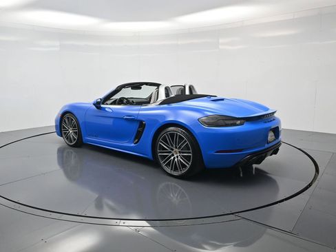 Certified 2025 Porsche 718 Boxster GTS RWD image 3