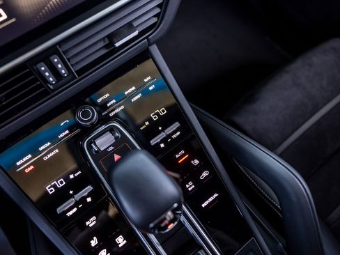 Certified 2023 Porsche Cayenne GTS AWD/4WD image 58