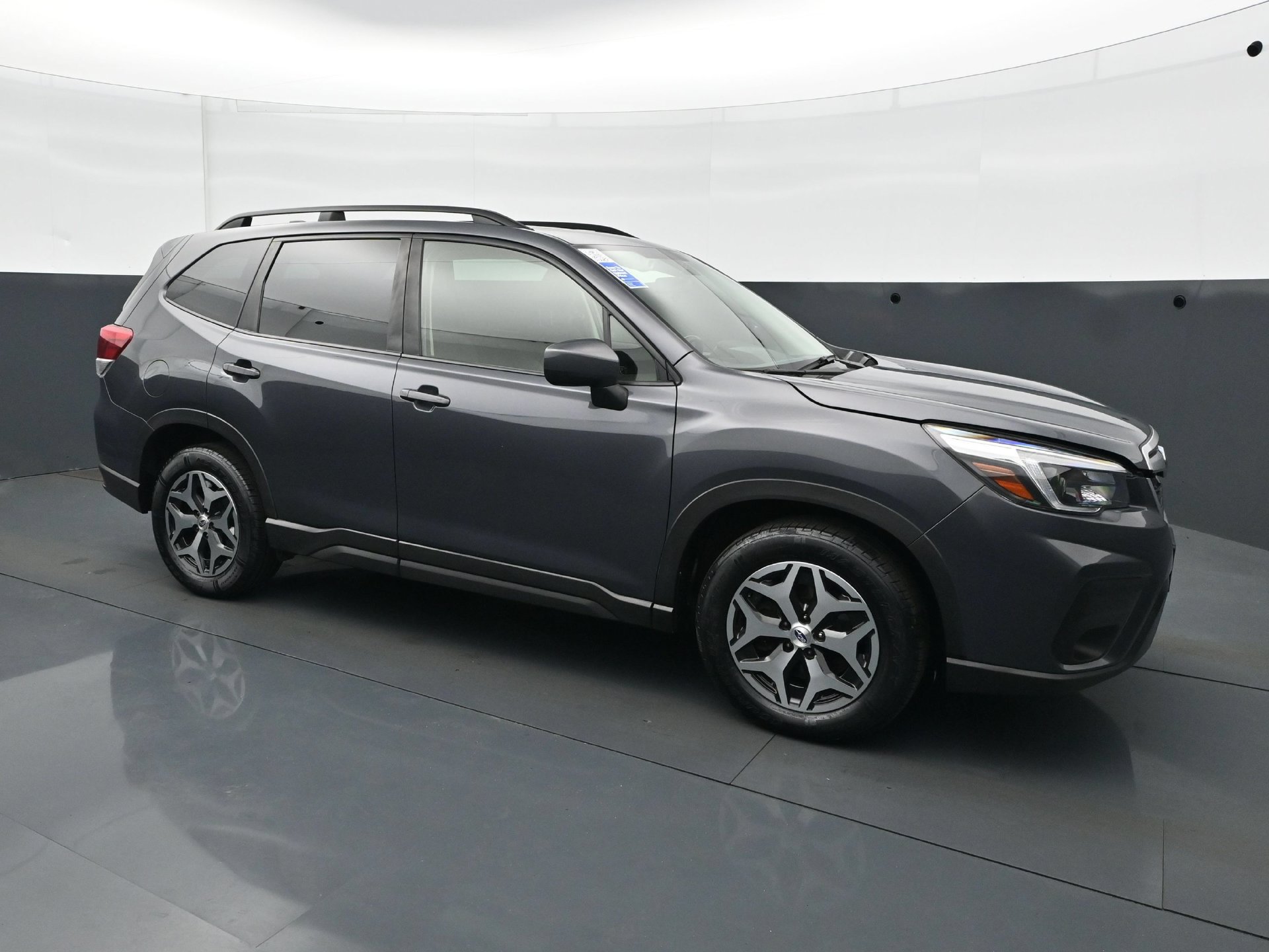 Used 2021 Subaru Forester Premium AWD/4WD image 9